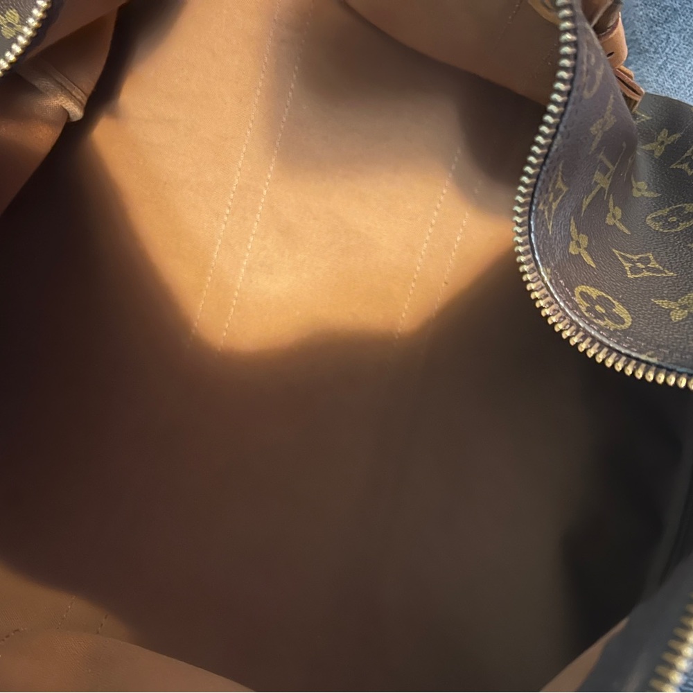 Louis Vuitton Duffle - Picture 12 of 12